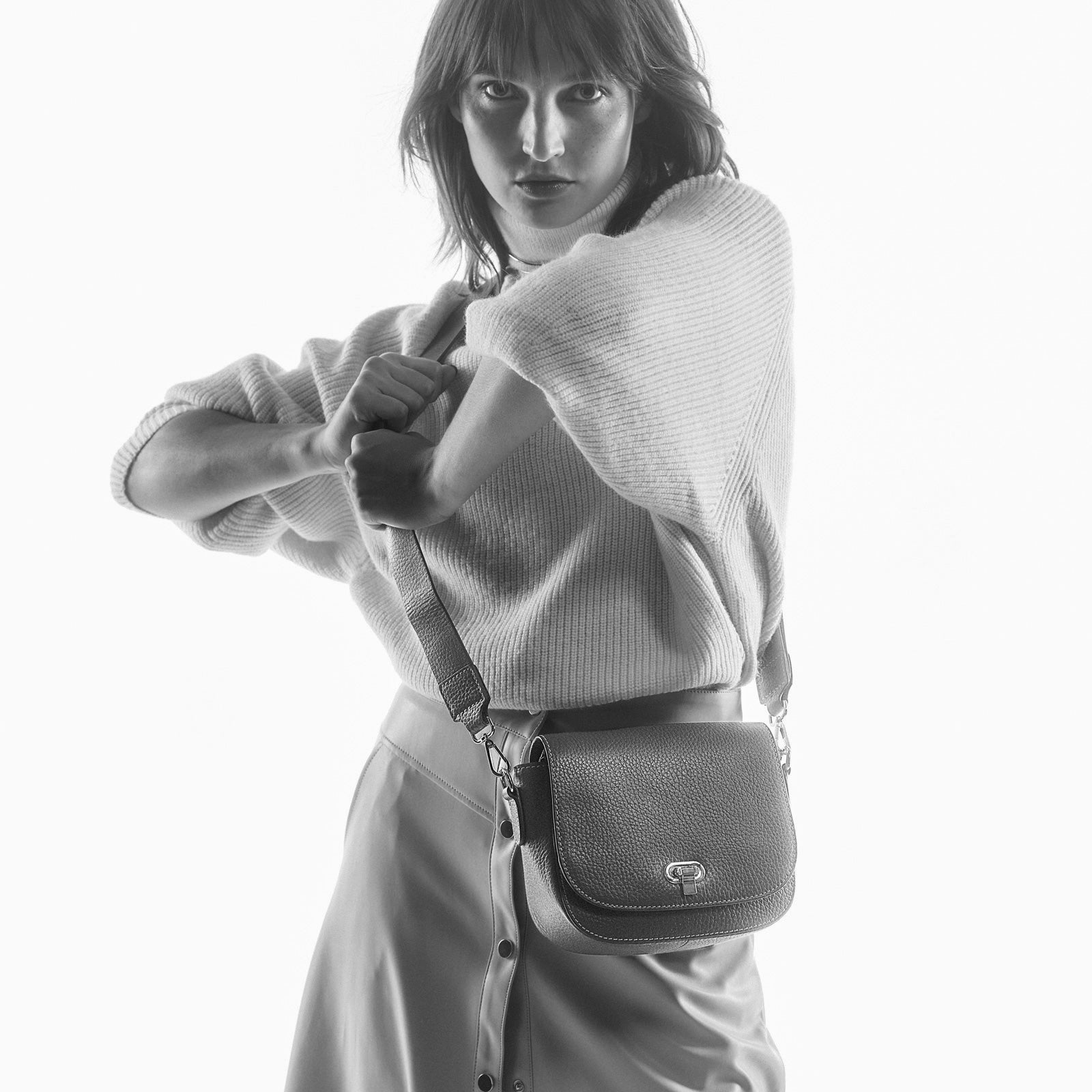 MARNIE - Grained leather messenger bag