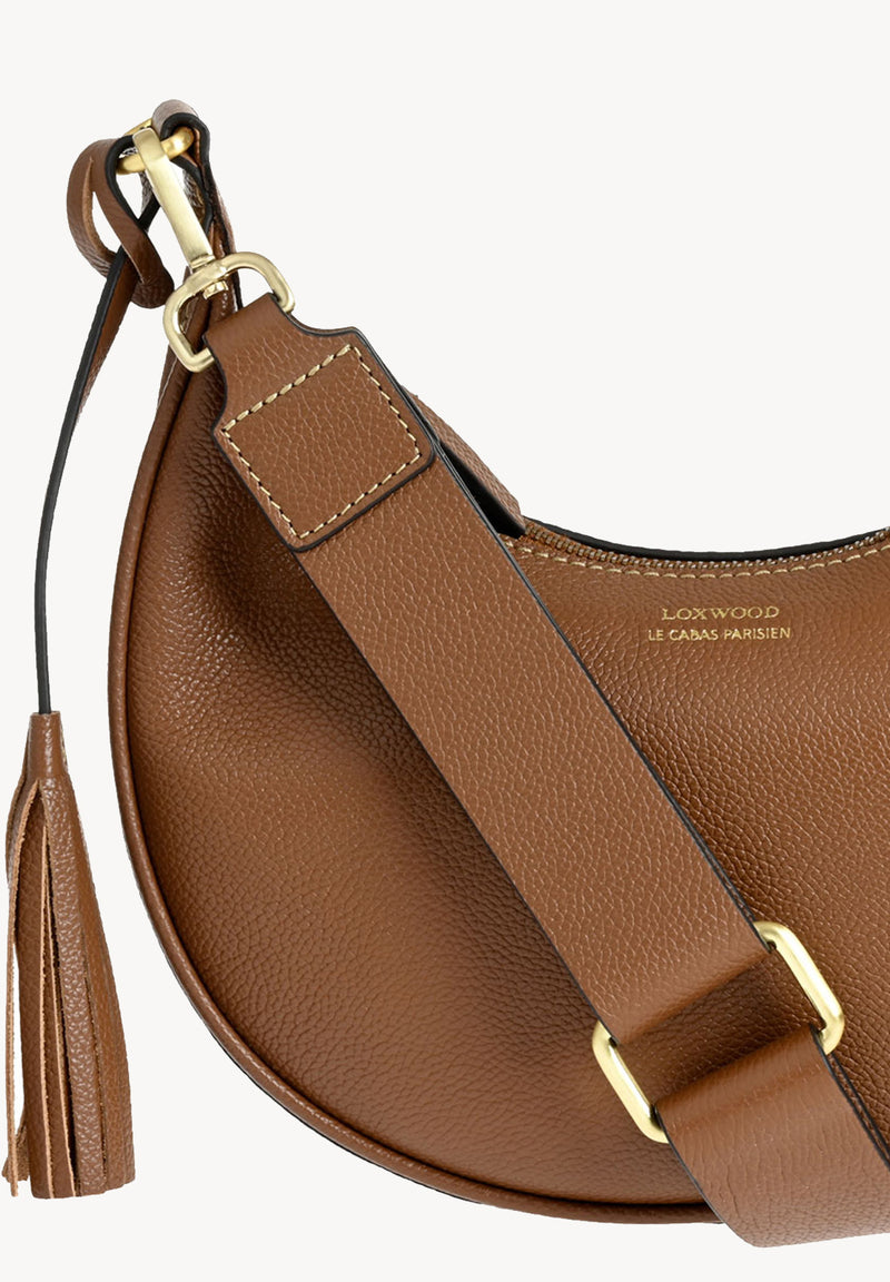 ALBANE - Sac demi lune en cuir grainé couleur brandy