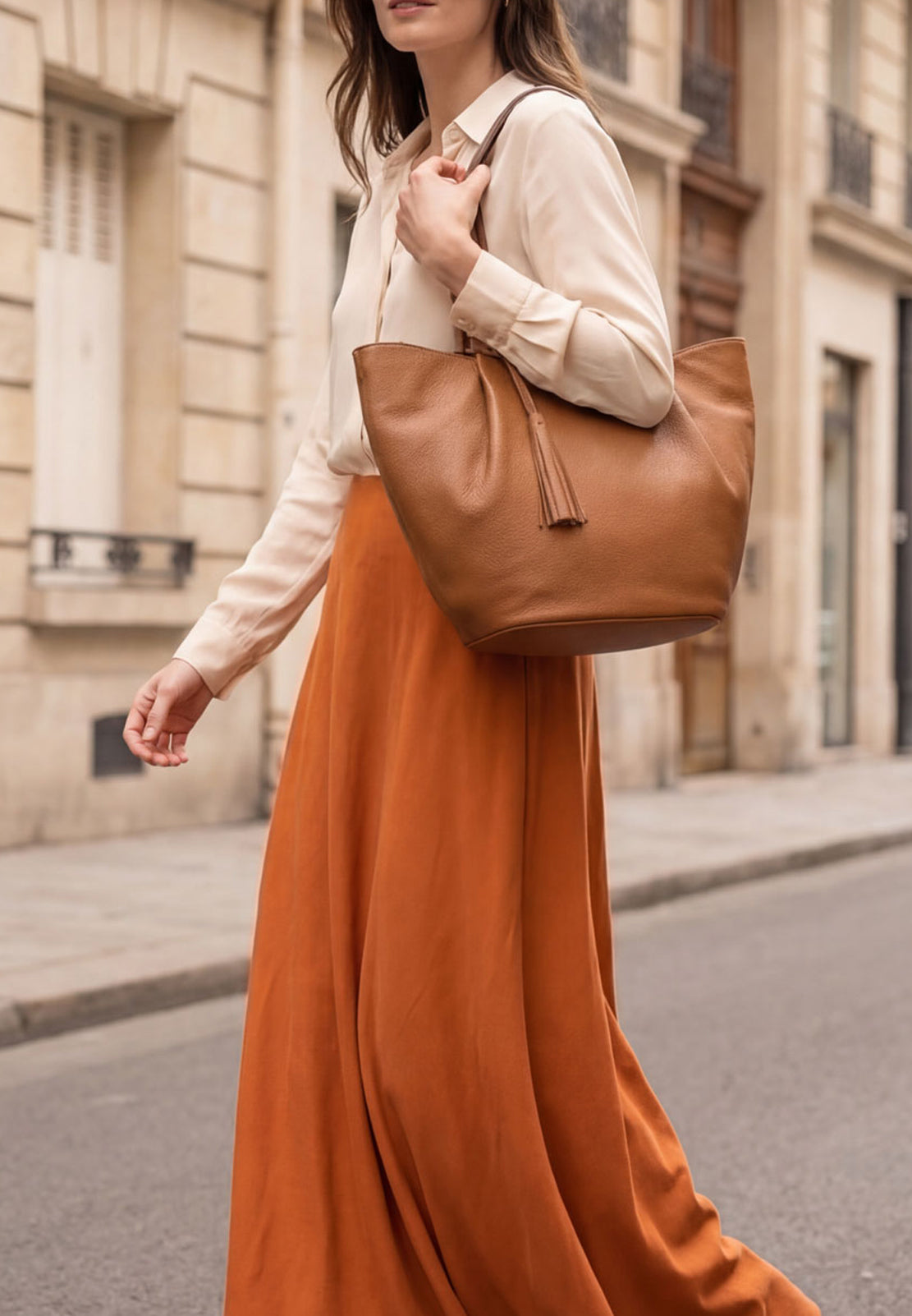ALMA - Sac zippé porté épaule couleur brandy