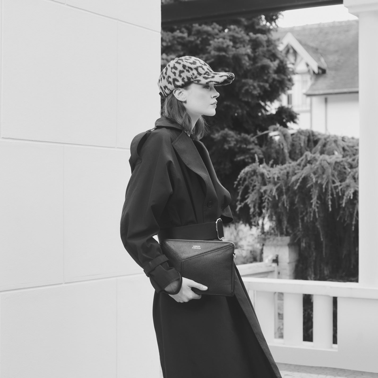 ZORA - ORIGAMI-style grained leather zipped clutch bag