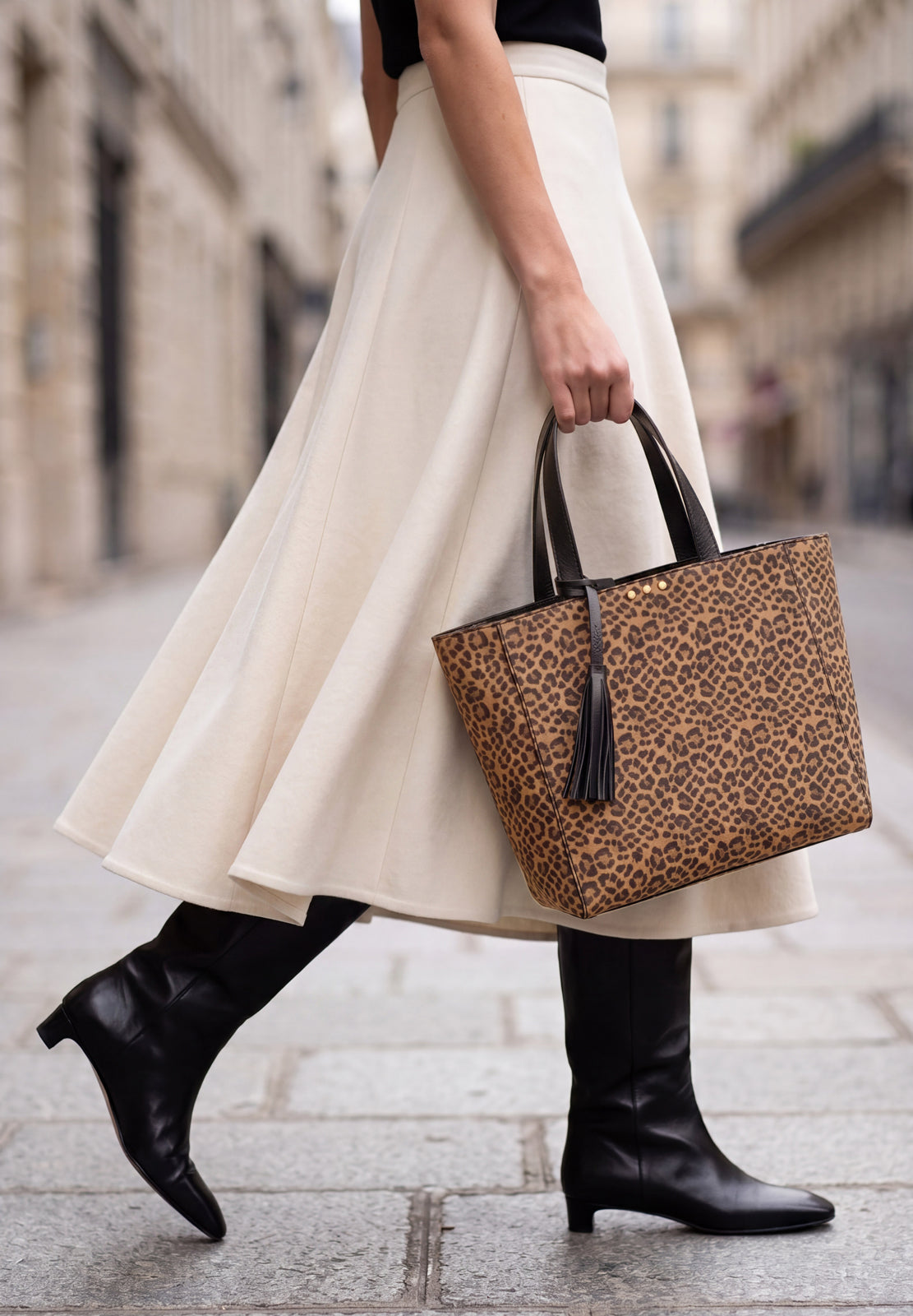 Cabas Parisien en cuir velours imprimé léopard