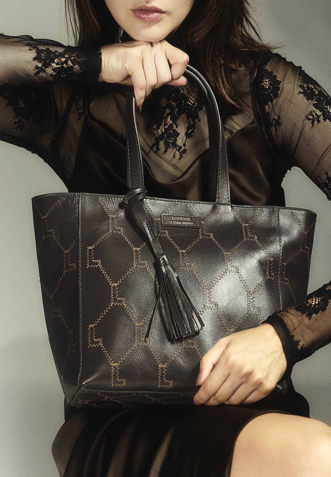 Petit cabas PARISIEN zippé signature - Cuir brodé