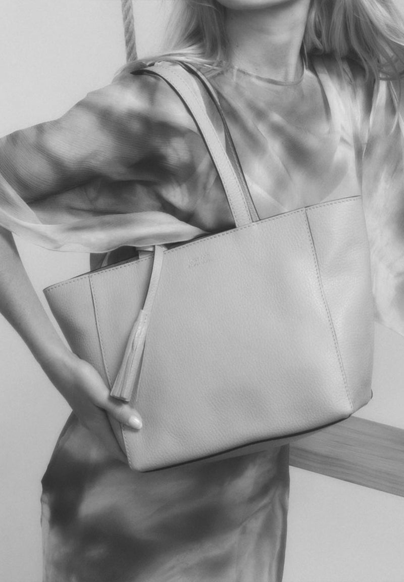 Small ZIPPER tote bag - Grained leather