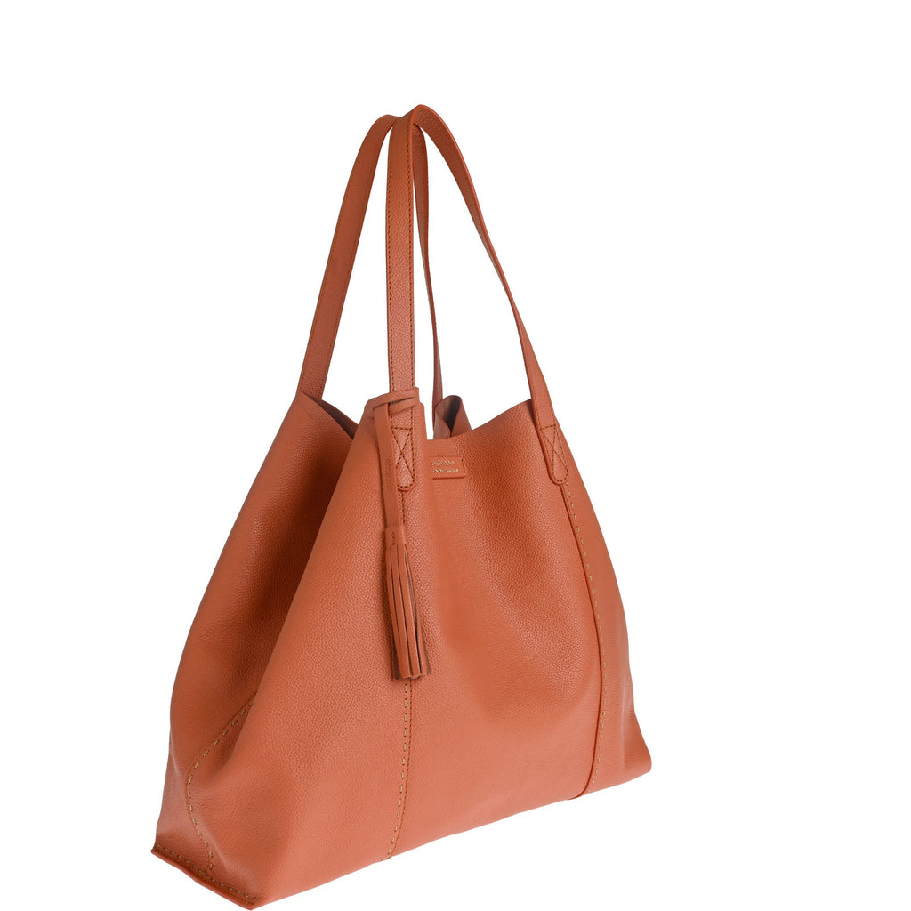 ODEON - Soft tote bag in contrasting hand-stitched grained leather