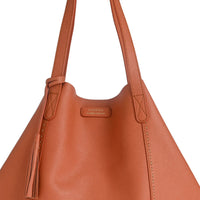 ODEON - Soft tote bag in contrasting hand-stitched grained leather