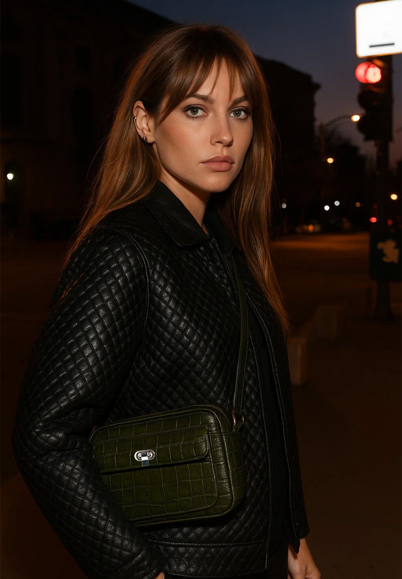 ROMY - Small crocodile-embossed leather trotter
