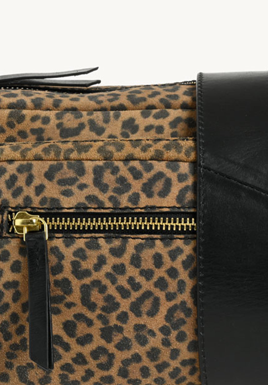 CLARA - Petit sac trotteur en cuir velours imprimé léopard