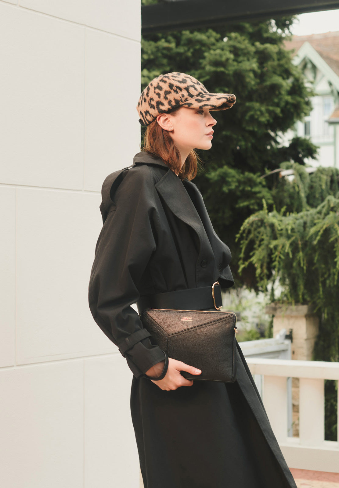 ZORA - ORIGAMI-style grained leather zipped clutch bag