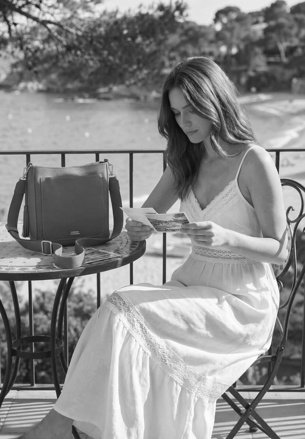 CALYPSO - Crossover bag with front pocket, Blue Jean