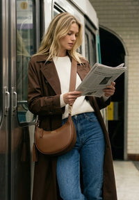 ALBANE - Sac demi lune en cuir grainé