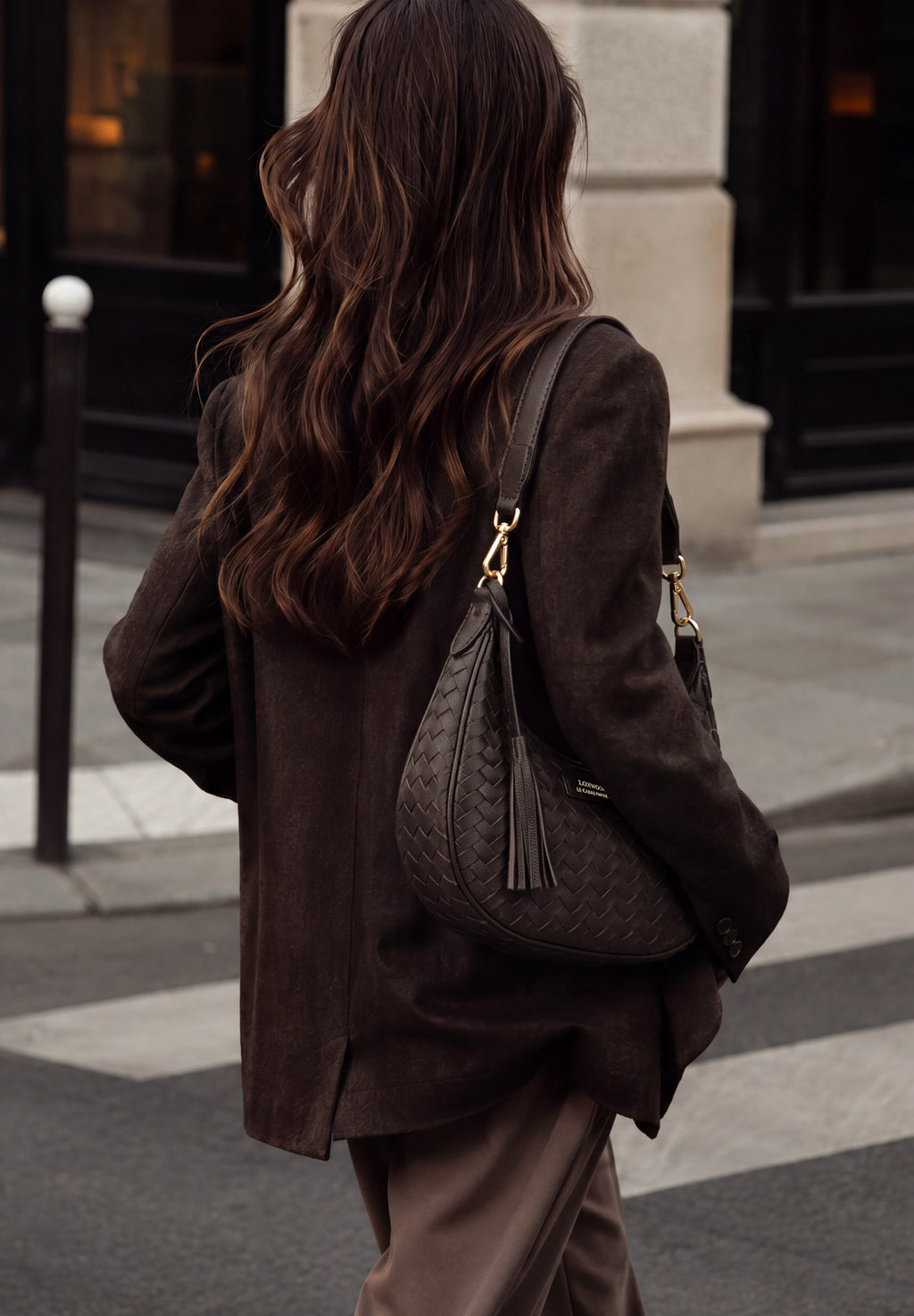 ALBANE - Sac demi lune en cuir tressé