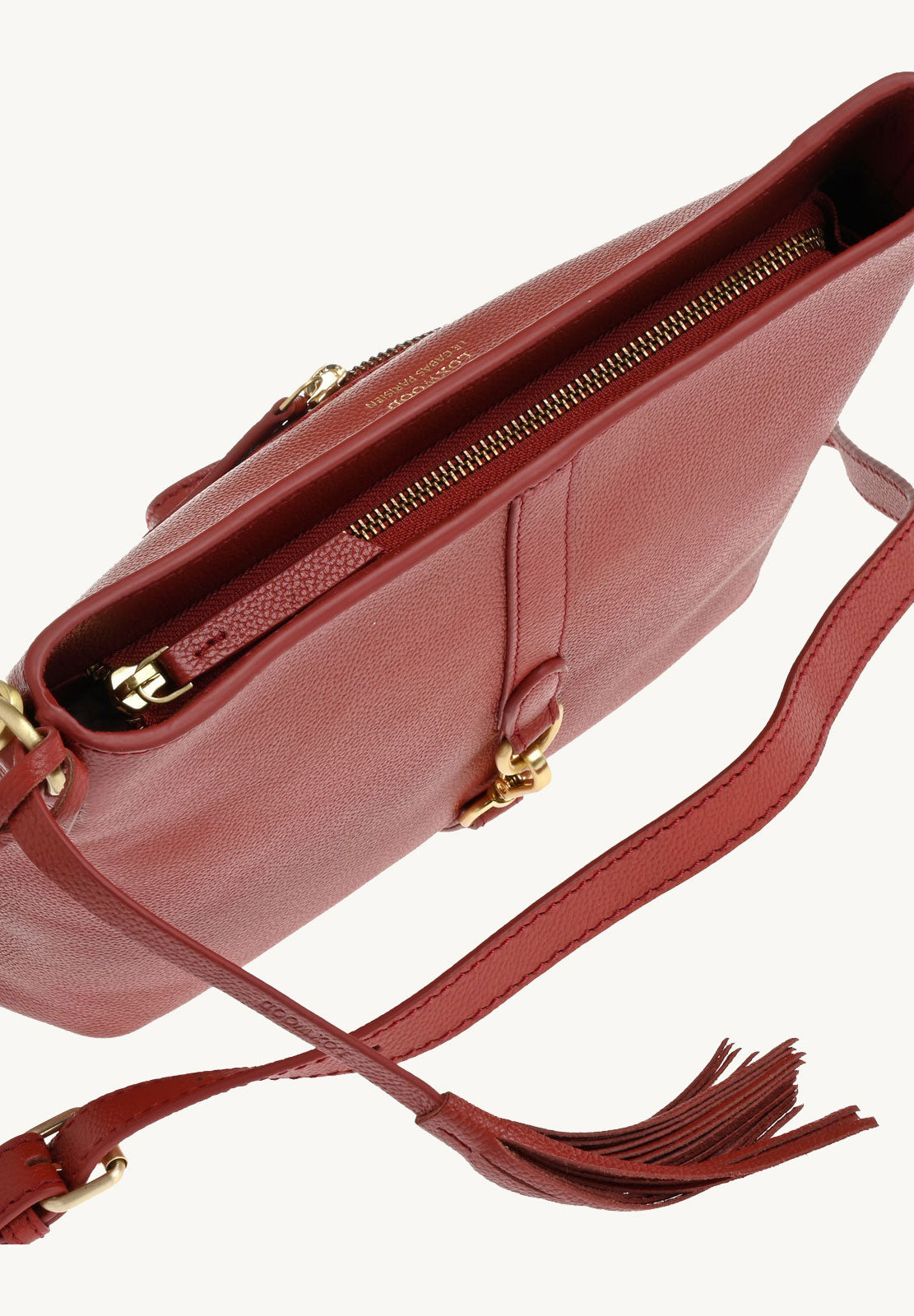 CELIA - Sac besace en cuir grainé avec mousqueton