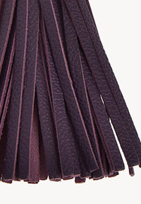 FORGET ME NOT - Grained leather pompom keyring