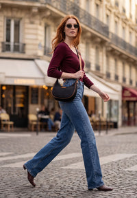 ALBANE - Sac demi lune en nylon couleur noire