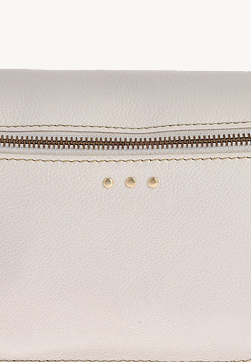 GAYA - Sac banane en cuir grainé couleur Craie