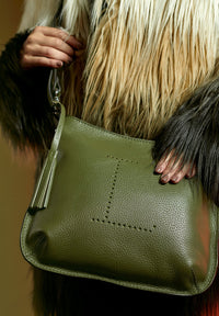 CELIA L - Grained leather messenger bag