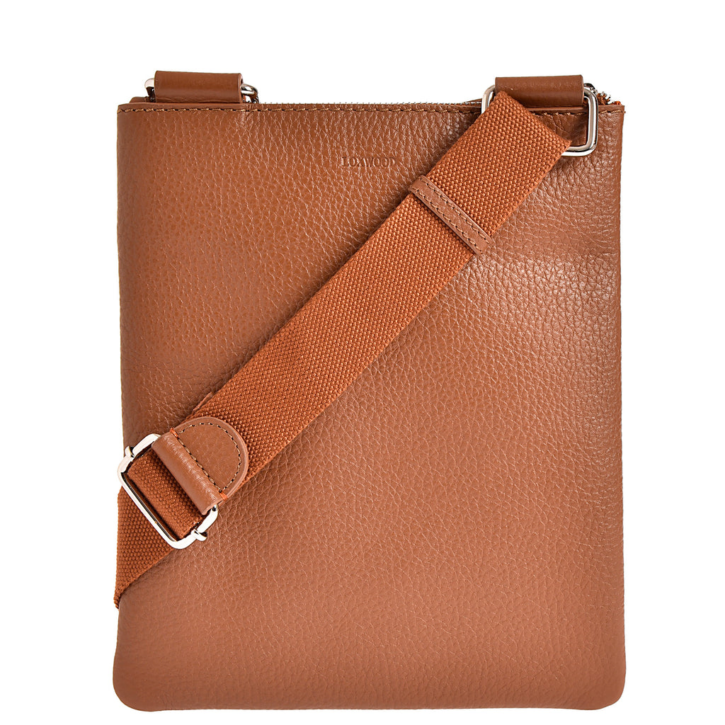 LARGE ZIPPERED POUCH - Grained leather