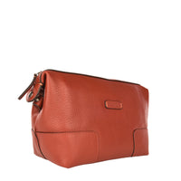 TRAVEL - Grained leather toiletry bag